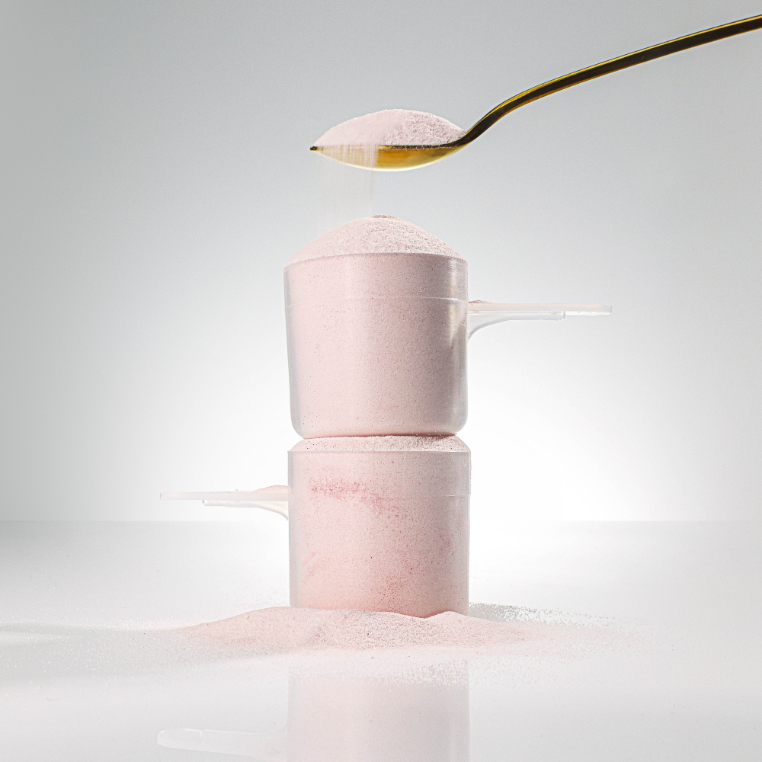  A clean protein source that was easy to digest, with clean ingredients–no fillers or additives–that tasted great without the clumping, heaviness, or gritty texture? There is. It’s called clear protein. 